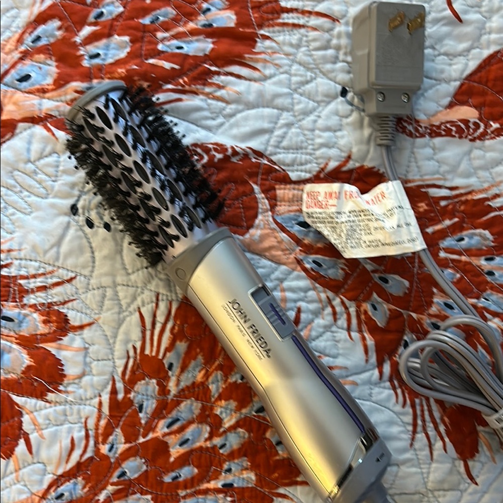 John Frieda Electric Hot Air Brush